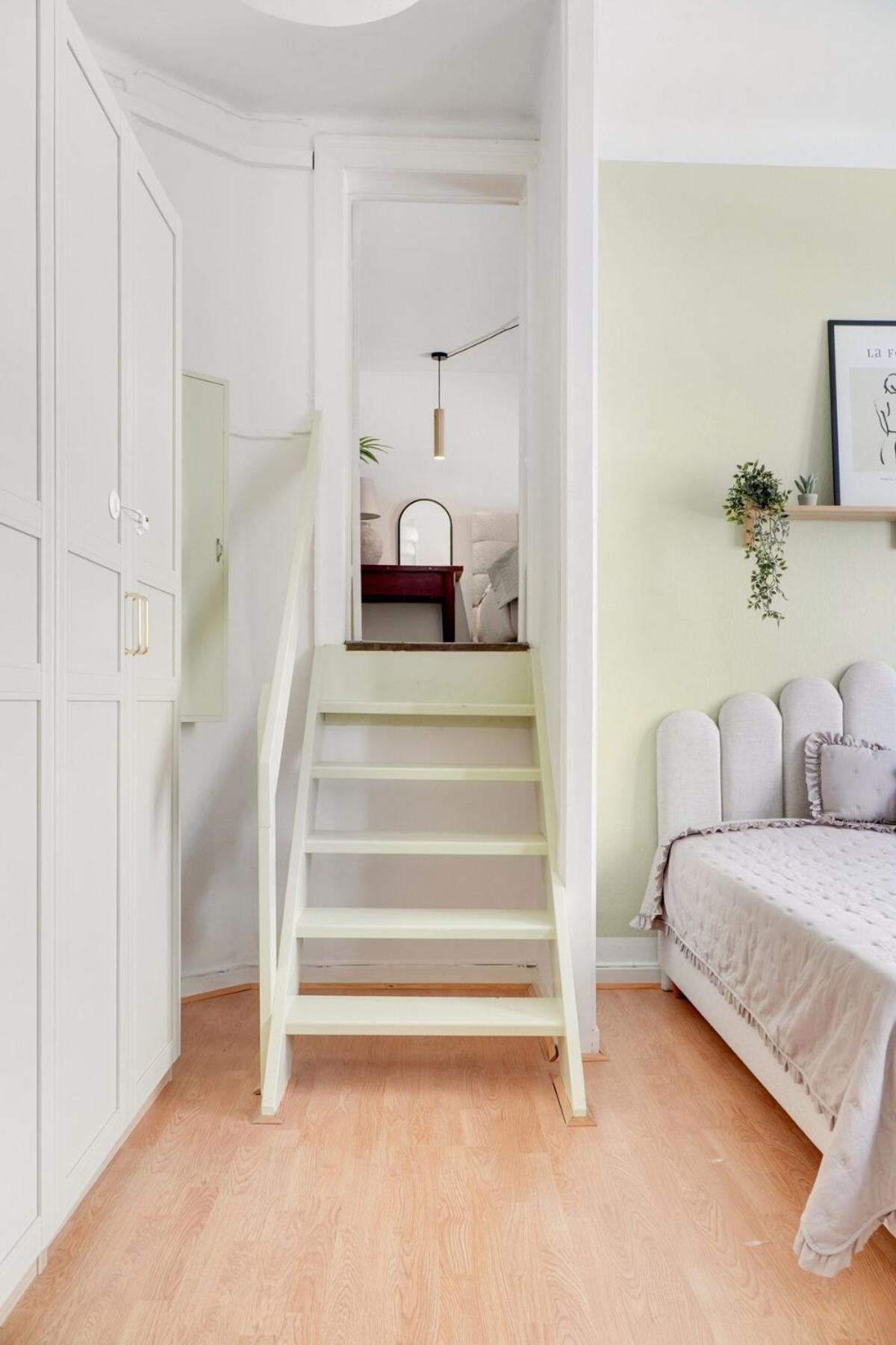 Apartment Stylish Flat - 200m2 Of Comfort *